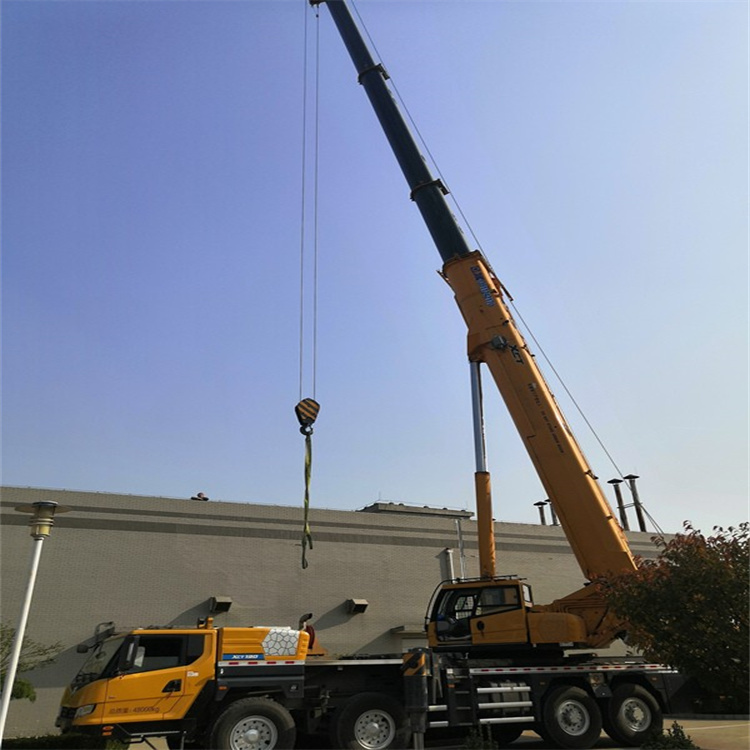 烟台 选择汽车吊租赁的秘诀与联系方式指南