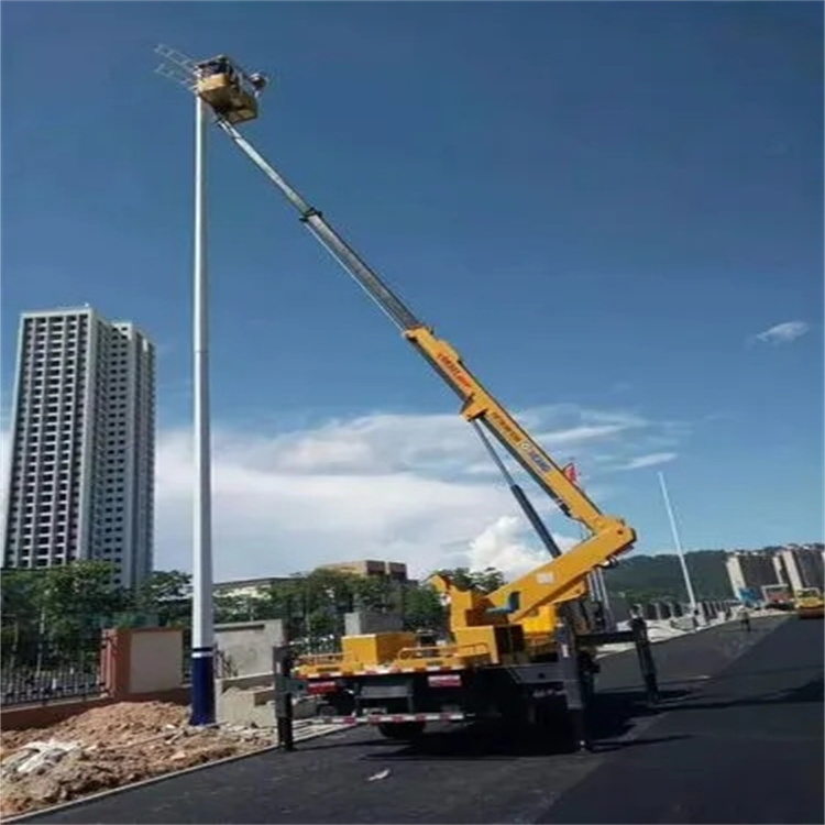 烟台维修路灯的曲臂升降车出租