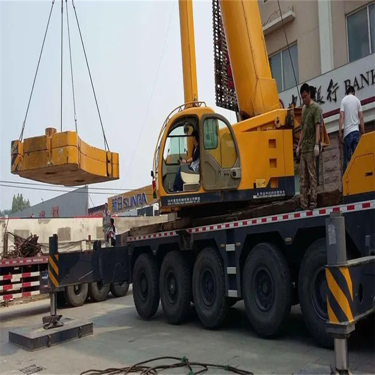 烟台当地吊车出租|机器吊装|75吨|工厂搬迁服务